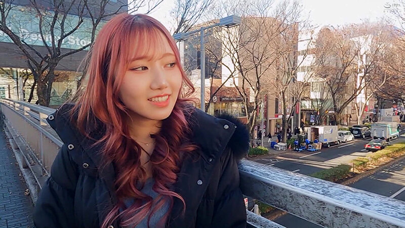 「【素人ギャル】激カワ美少女JDをナンパでお持ち帰り！巨乳モデル級美女に中出し【ミニ系】」のサムネイル