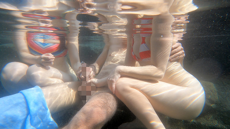 「【女子校生】混浴温泉で出会った貧乳ミニ系美少女に中出し！野外露出プレイで絞りとられた体験」のサンプル画像17枚目