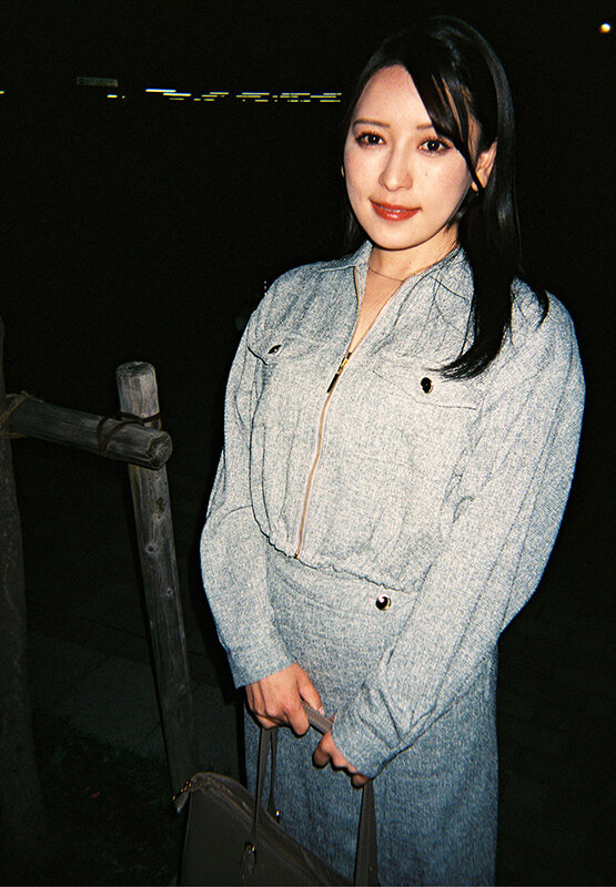 「紗々原ゆりと会社同僚OLデート♡フェラごっくん中出しハメ撮りで朝まで甘えモード全開」のサムネイル