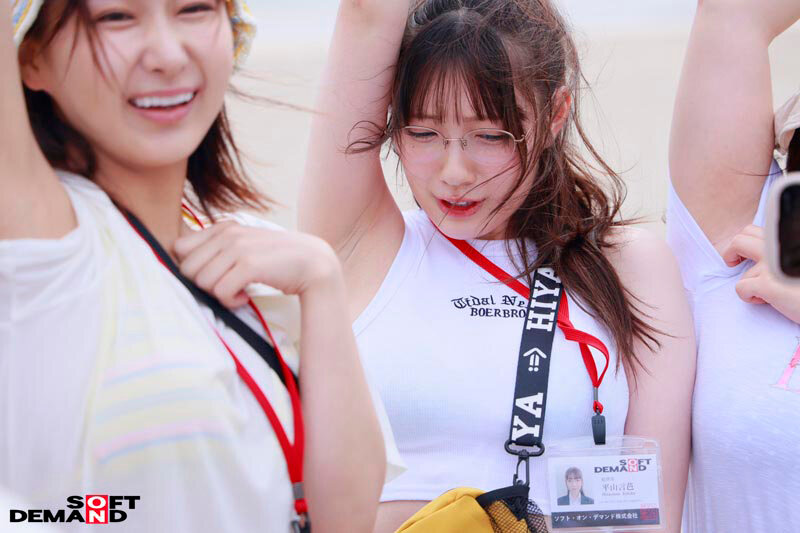 「平山言芭・田中依知星ら巨乳OL4名が水着姿で同僚とドキドキ企画に挑戦!マジックミラー号体験」のサンプル画像19枚目