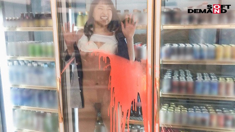 「渚みつき 野外・露出プレイで大暴走！テンション爆上げの過激バラエティAV作品」のサンプル画像3枚目