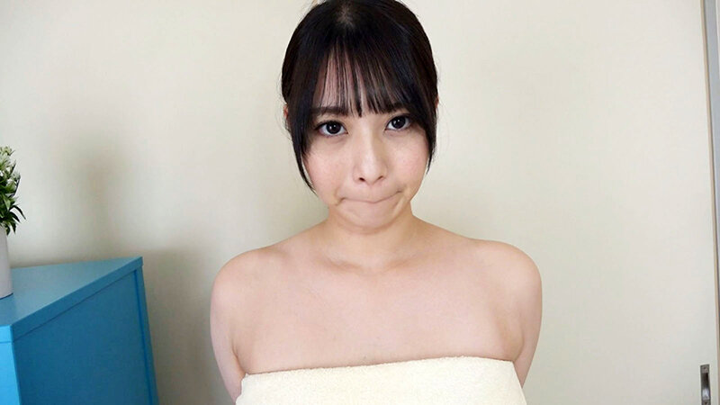 「【素人】童顔爆乳美女が中出しで潮吹き絶頂!超乳Jカップの激カワ彼女との秘密撮影」のサンプル画像8枚目