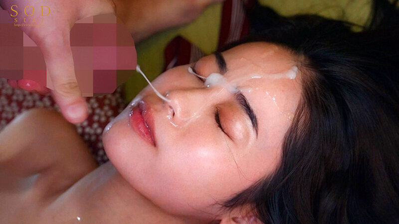 「MINAMO 3P・4Pで激しく潮吹き!いいなり温泉旅行で魅せる極上プレイ動画」のサンプル画像18枚目