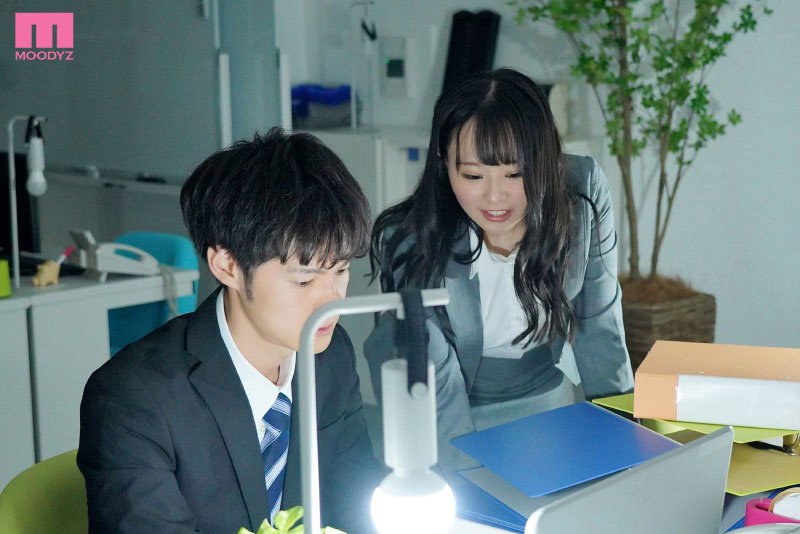 「中山ふみか 巨乳痴女が同僚を寝取り！ノーブラ誘惑でパイズリ＆濃厚キス連発の一夜」のサムネイル