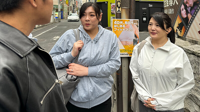 「夏希のあ・柏木舞子ら熟女5人をガチナンパ！リアル口説きで魅せる大人の色気」のサンプル画像20枚目