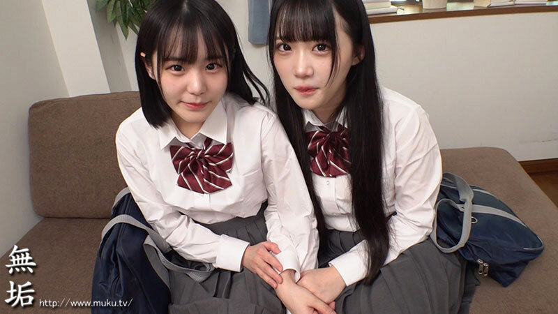 「【制服女子校生】仲良し美少女2人組の百合レズキスに挟まれるハーレム3P体験【MUKD-565】」のサンプル画像1枚目
