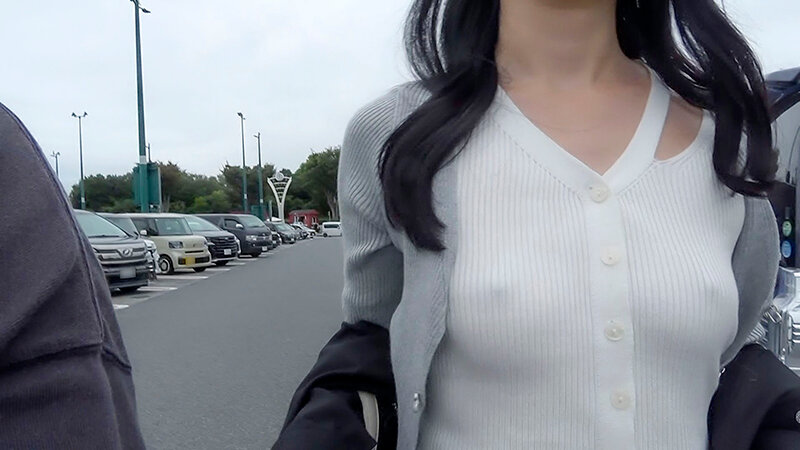 「宮野桜の美乳ハメ撮り温泉旅行！ノーブラ誘惑で中出しされる濃密映像」のサンプル画像2枚目